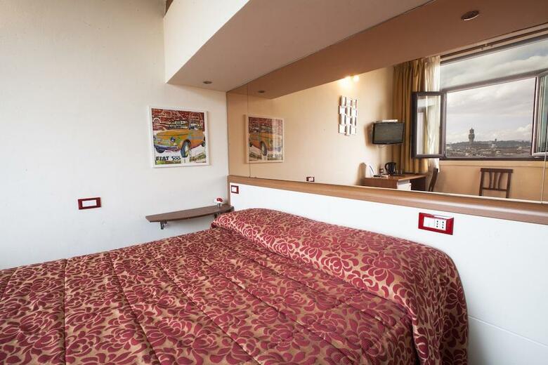 Hotel Ester