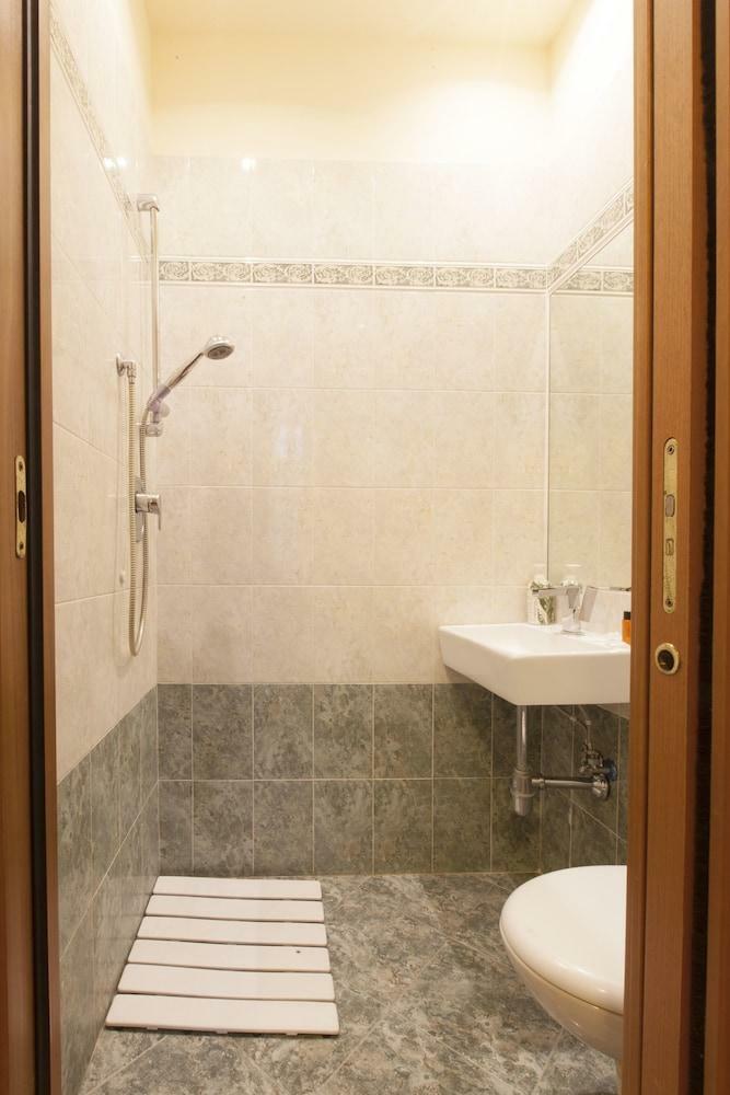 Hotel Ester