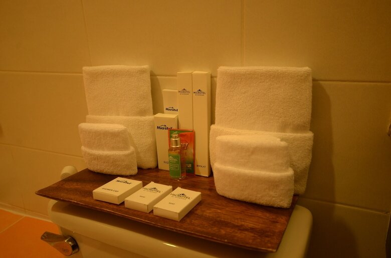 Hotel Microtel By Wyndham Puerto Princesa