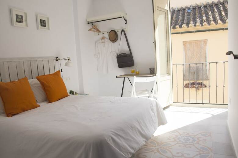 Hostal La Siesta Malaga Guesthouse