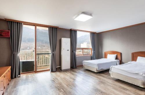 Hotel Kensington Resort Cheongpyeong