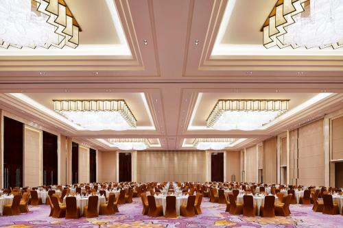 Sheraton Harbin Xiangfang Hotel