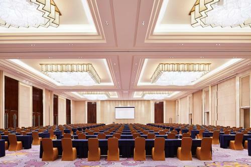 Sheraton Harbin Xiangfang Hotel