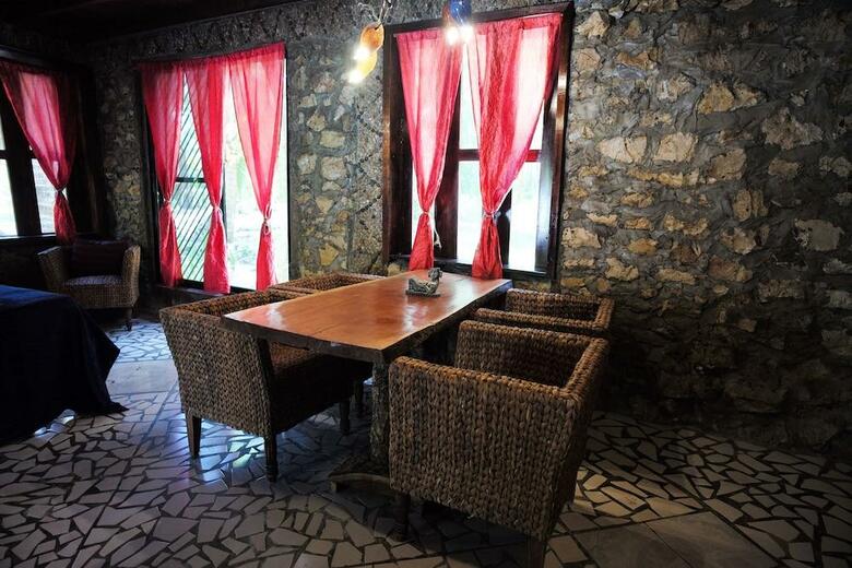 Hotel Maruba Resort & Jungle Spa