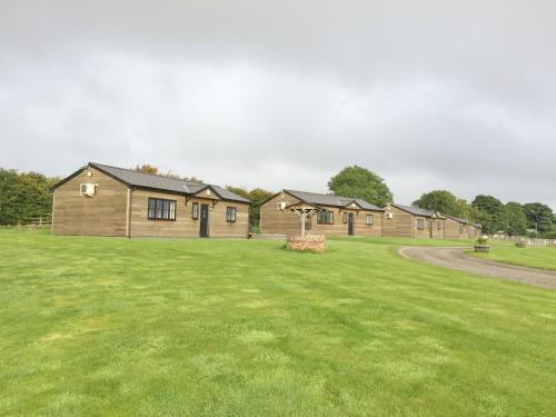 Lodge Abbey Hill Cottages