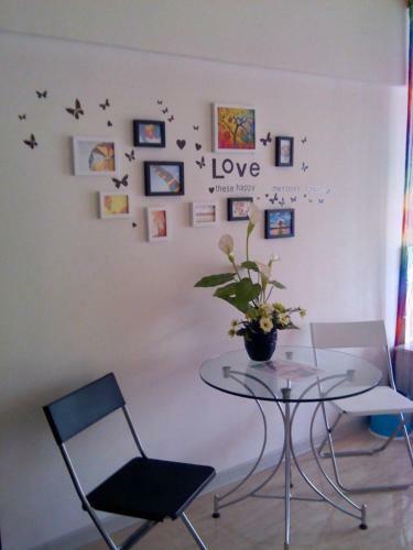 Whole New Boutique Health Apartment