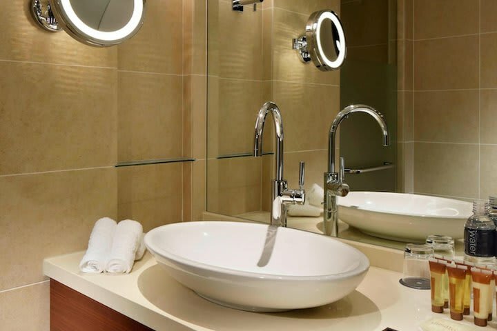 Hotel Yokohama Bay Sheraton  Towers