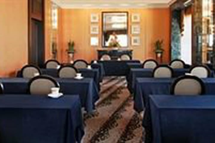 Hotel Yokohama Bay Sheraton  Towers