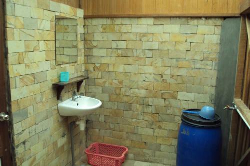 Hostal Bukit Raya Guesthouse