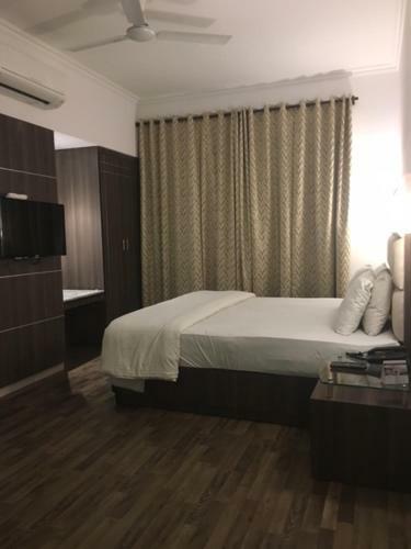 Hotel Shiva Oasis Resort