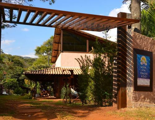 Hostal Ti� Isolda Artes & Hospedaria