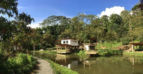 Lodge Charco Coraz�n