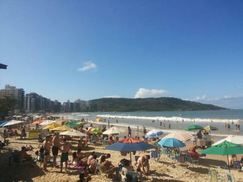 Apartamento Kitnet No 1� Piso, A 300m Da Praia Do Morro