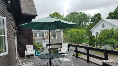 Hostal 1860 House Inn And Rental Home