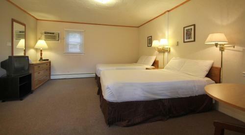 Maple Leaf Motel