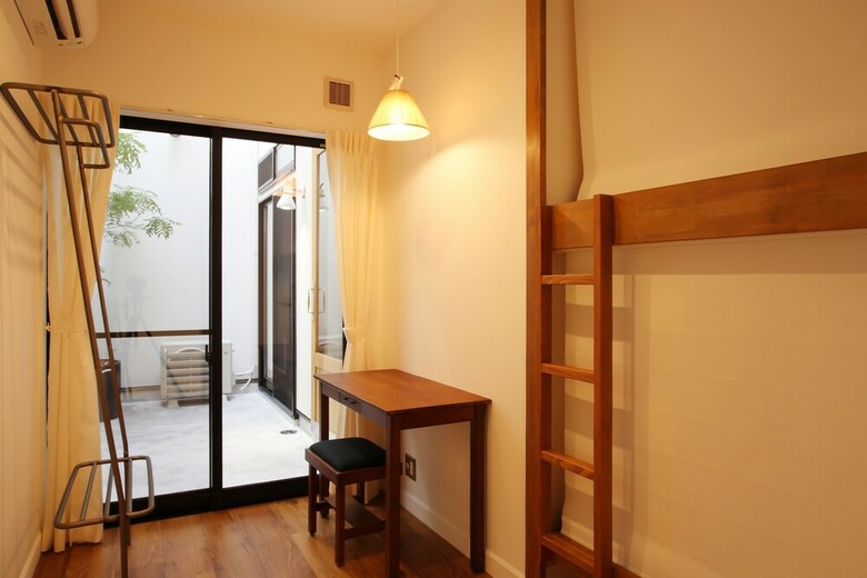 The Lower East Nine Hostel