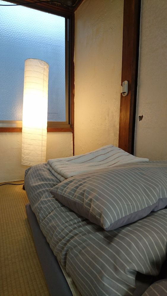 Hostal Gomaharu Guesthouse