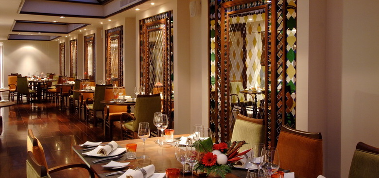 Hotel Ratilanna Riverside Spa Resort