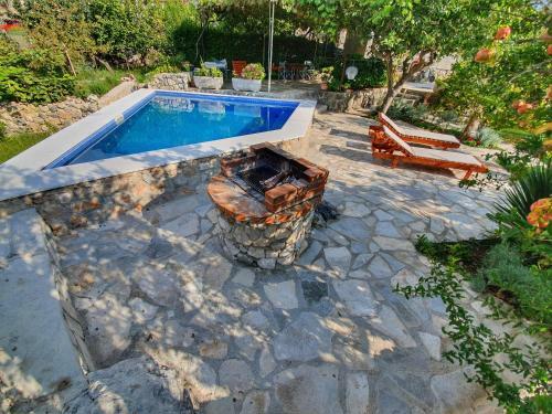 Oldmill Holiday Home