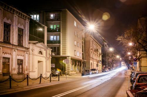 Best Location Apartment Bernardy?ska