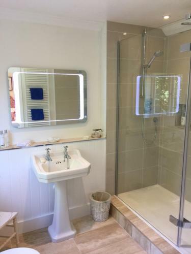 Bed & Breakfast Tirol House