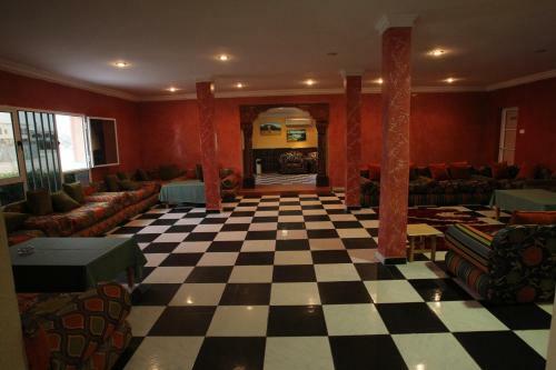 Hotel Emira