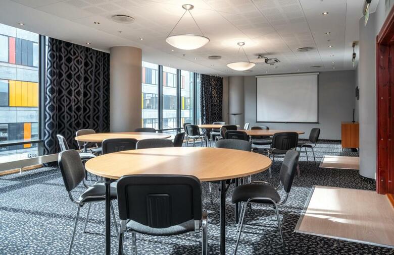 Hotel Rica Forum