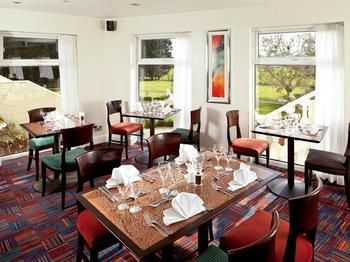 Hotel Mercure Chester Abbots Well