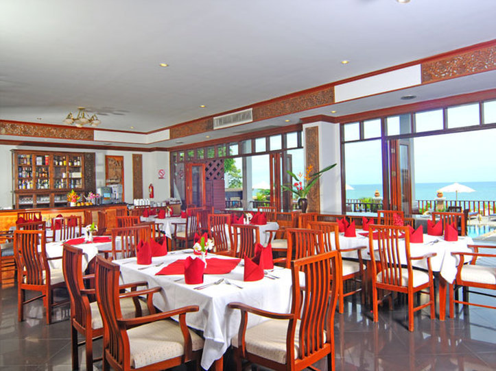 Hotel Phala Cliff Beach Resort