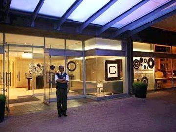 Hotel Circa On The Square