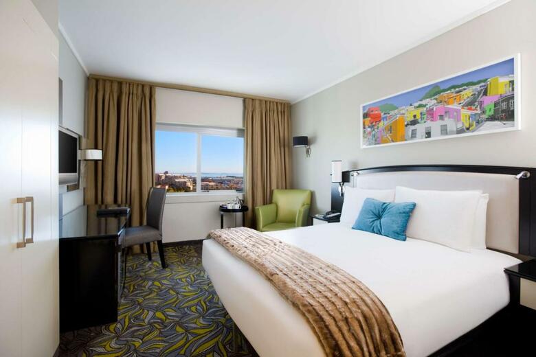 Hotel Southern Sun Waterfront