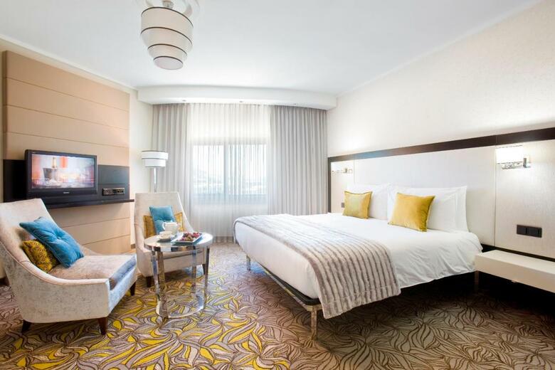 Hotel Southern Sun Waterfront