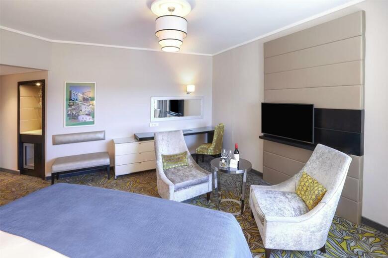 Hotel Southern Sun Waterfront