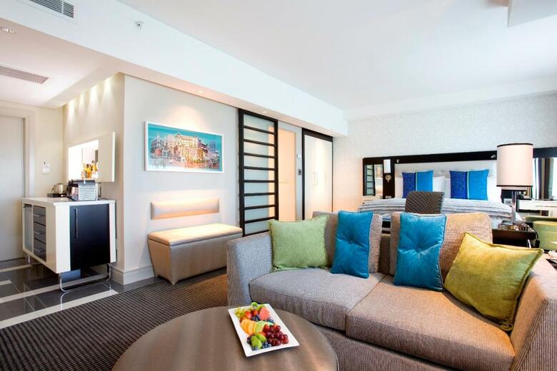 Hotel Southern Sun Waterfront