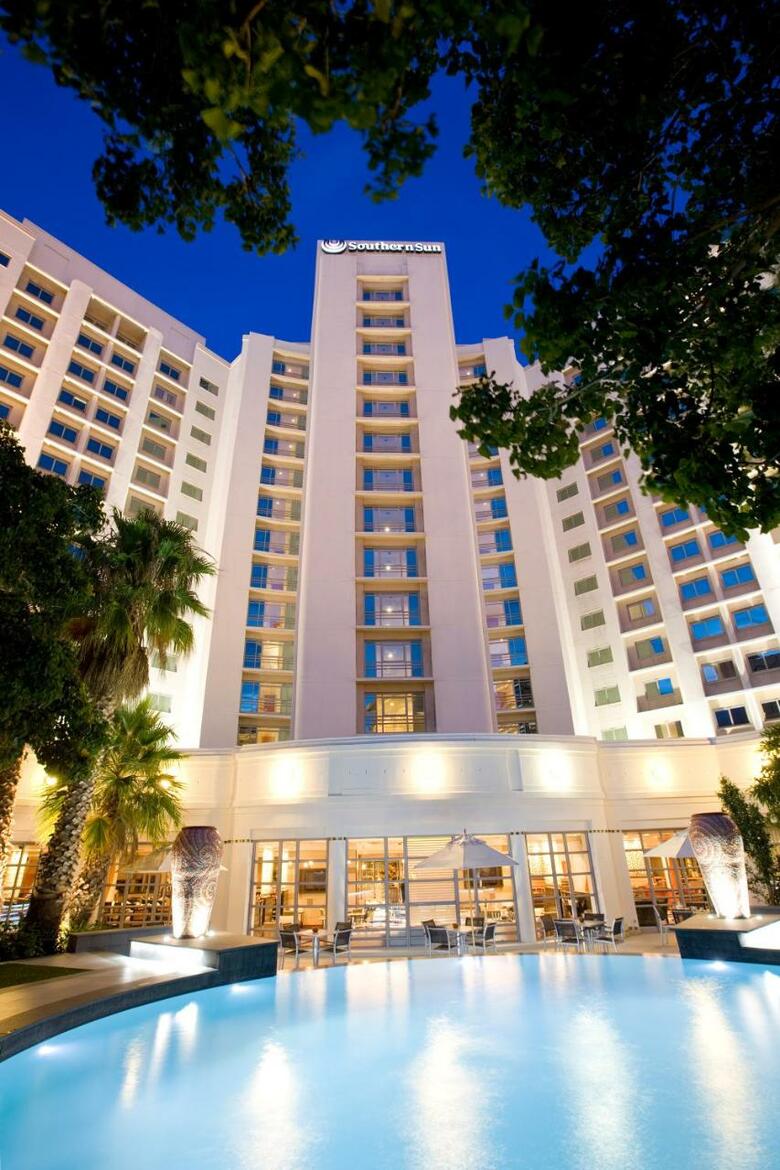 Hotel Southern Sun Waterfront