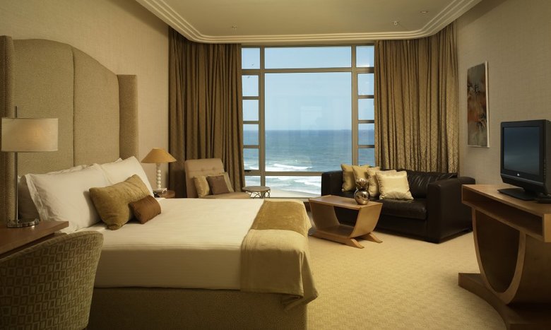 Suncoast Hotel And Towers
