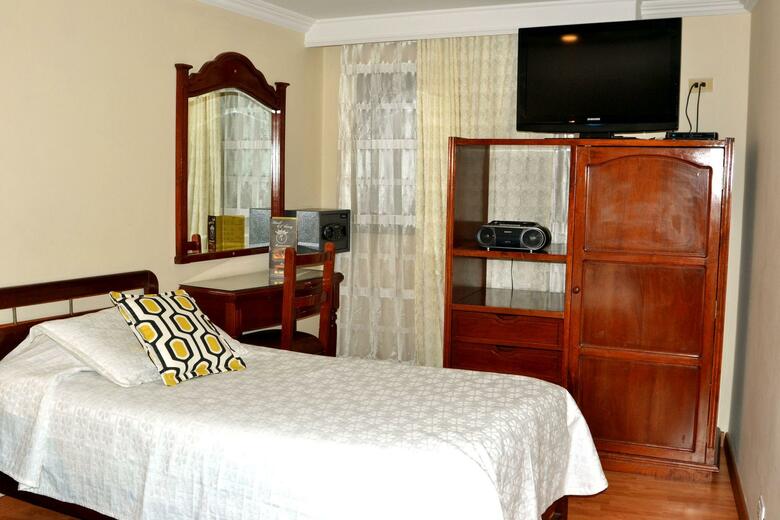 Hotel El Virrey Centro