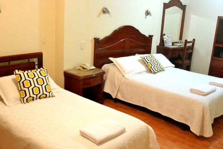 Hotel El Virrey Centro