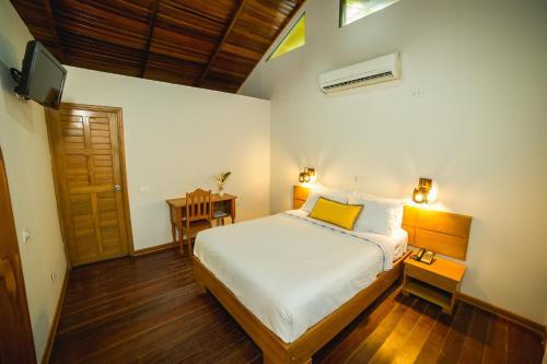 Los Gavilanes Hotel