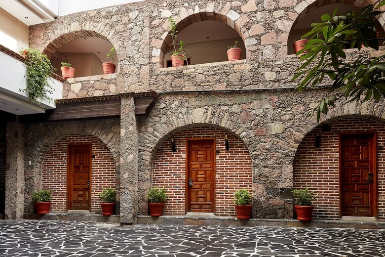 Hotel Agua Escondida