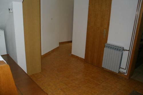 Hostal Apartments By The Sea Duce (omis) - 2737
