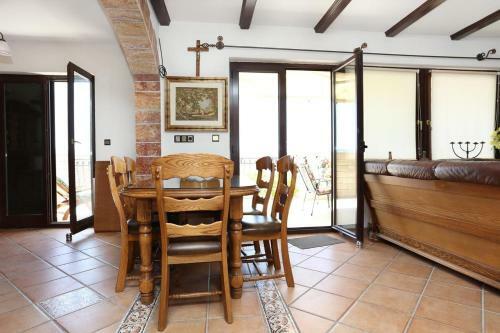 Hostal Apartments And Rooms With Parking Space Duce (Omis) - 10303