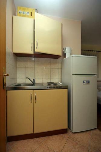Apartments By The Sea Duce (omis) - 4852