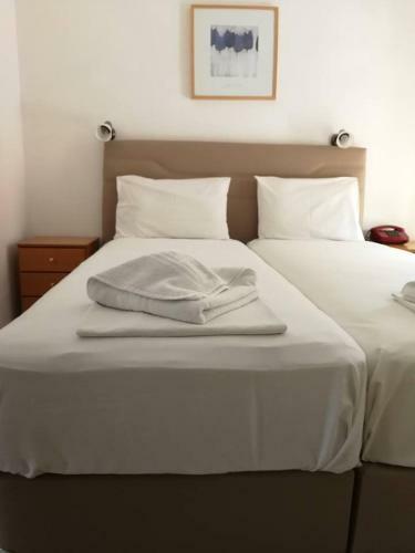 Hotel Minos