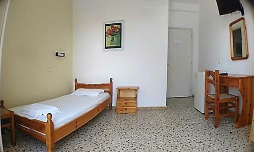 Aeolus Apartments & Studios