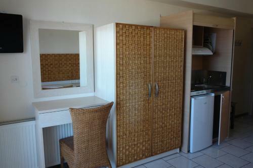 Aparthotel Pantheon Beach Hotel