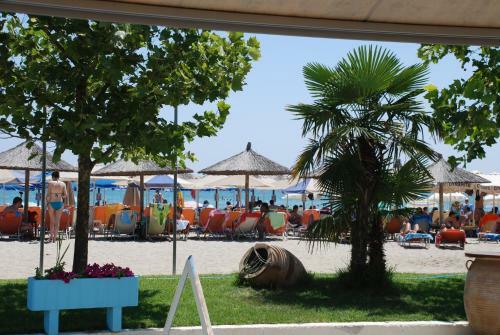 Aparthotel Pantheon Beach Hotel