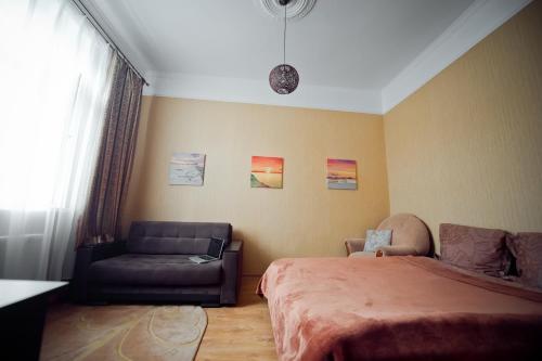 Apartment Zamkovaya 14