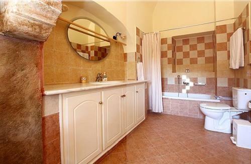 Hostal Agiazi