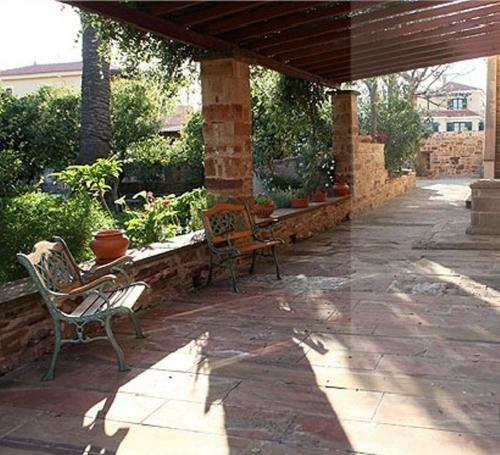 Hostal Agiazi